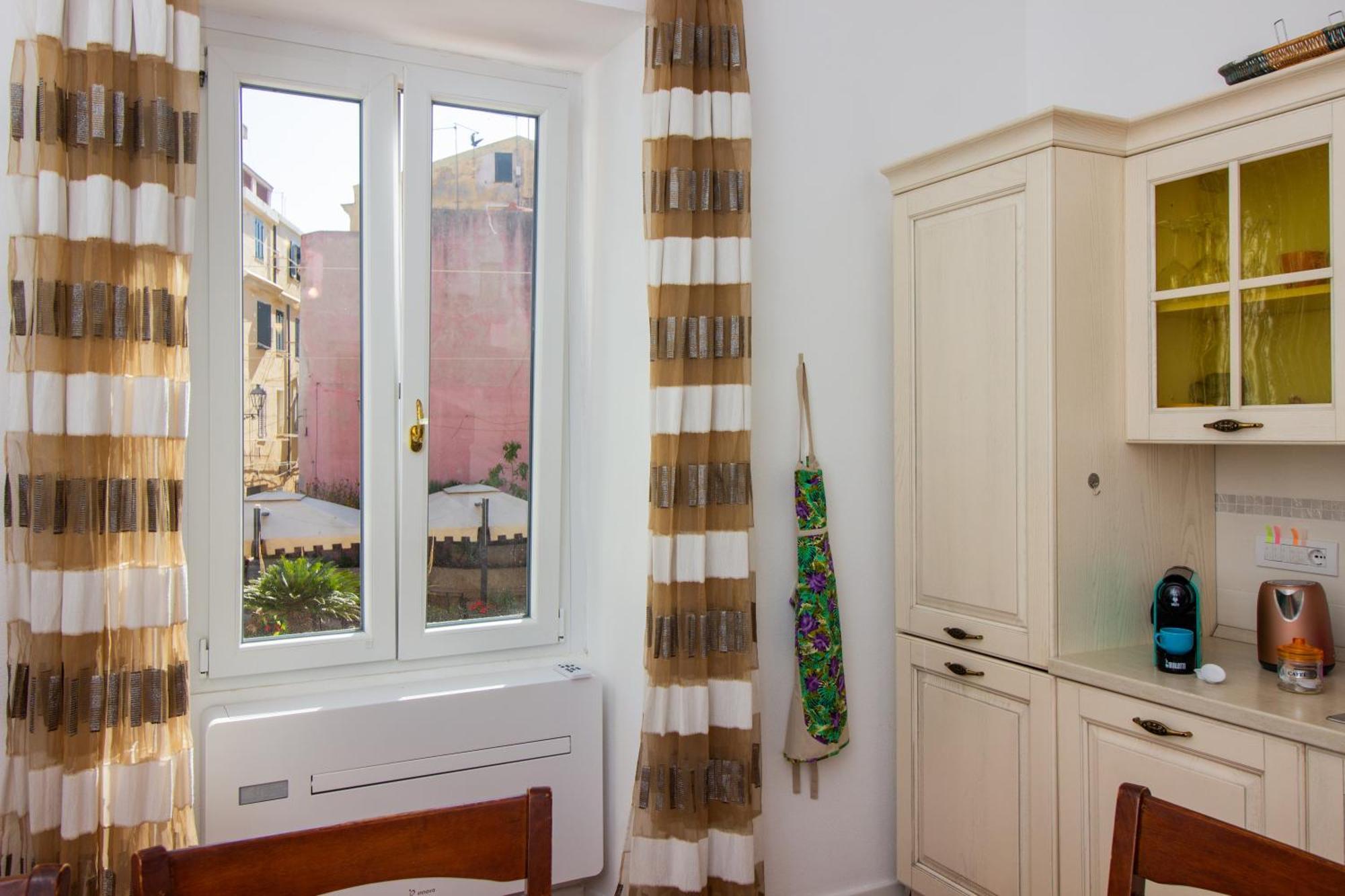 Appartamento In Centro Alghero Ngoại thất bức ảnh